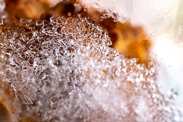 formas de agua congelada generando textura de hielo