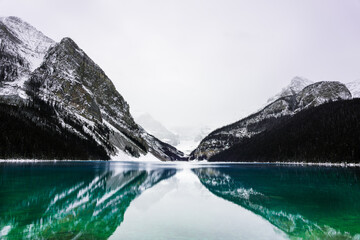 lake louise banff national park