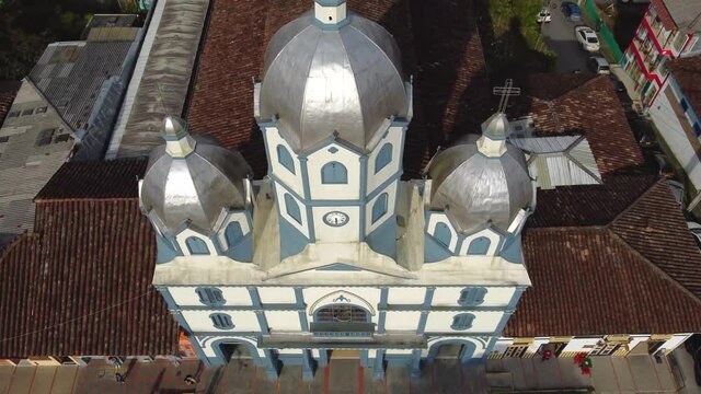 Drone Flight of Colombian Small Town Church Filandia
