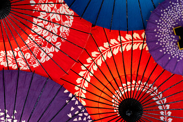 色とりどりの和傘