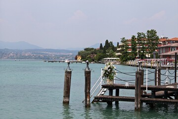 Italy, Garda Lake: Foreshortening of Sirmione.