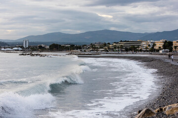 Big waves at Saint Laurent du Var