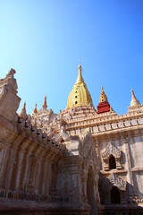 Fototapeta premium ミャンマーの遺跡