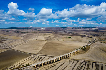 Ponte dei 21 archi, territorio di spinazzola, parco nazionale alta murgia