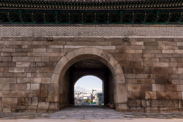 Obraz premium entrance to the castle seoul