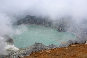 sulfur crater