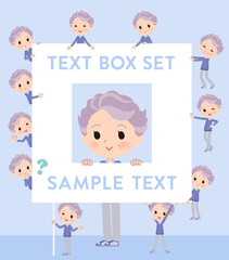 メッセージボードを持つ青ジャージ高齢女性のセット