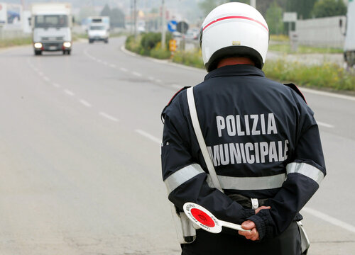 A patrol of the Municipal Police carrying out traffic checks.