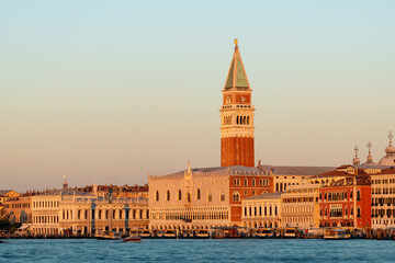 Fototapeta na wymiar Campanile and Doge palace in Venice on a sunny morning in winter