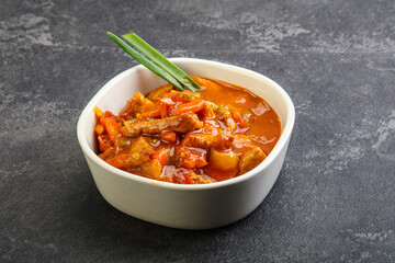 Meat goulash with vegetables