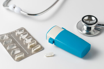 Inhaler or bronchodilator and medical powder capsules for prevention and treatment of bronchitis or...