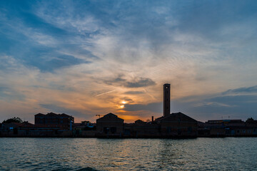 Fototapeta na wymiar Sunset in the Venice Lagoon. magic