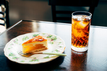 チーズケーキと紅茶