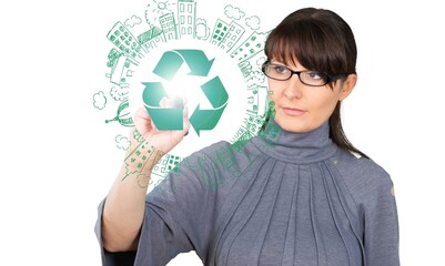 Concept of circular economy with businesswoman hold an infographic