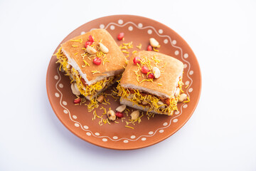 Dabeli, kutchi dabeli or double roti