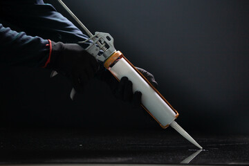 Craftsmen are using silicone adhesives for general and industrial applications. premium acetoxy silicone sealant