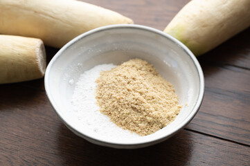 うまみ調味料とぬか　たくあん作り