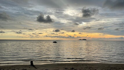 Obraz premium sunset over the sea