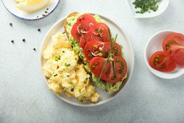 Scrambled eggs with avocado toast