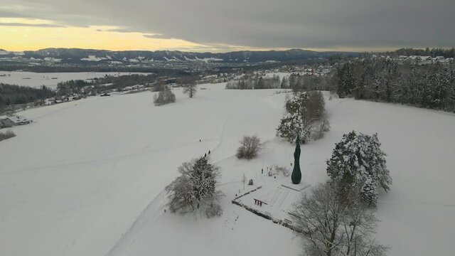 Wassberg Schneelandschaft / Wehrm&auml;nnerdenkmal