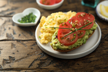 Scrambled eggs with avocado toast