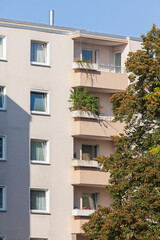 Fototapeta na wymiar Wohngebäude, monotone Mehrfamilienhäuser, Bremen, Deutschland, Europa
