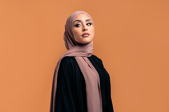 Young muslim woman in studio