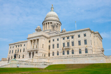 Fototapeta na wymiar Rhode Island State House was built in 1904 with Neoclassical style in downtown Providence, Rhode Island RI, USA. 