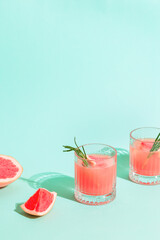 Cold lemonade/cocktail of fresh grapefruit juice
