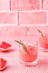 Cold lemonade/cocktail of fresh grapefruit juice