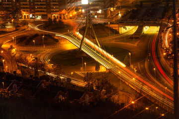 Fototapeta na wymiar traffic at night.