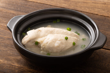 参鶏湯(サムゲタン)　