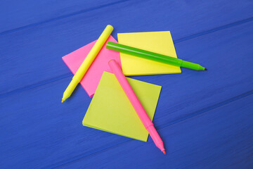 Colored paper and marker for childrens creativity.