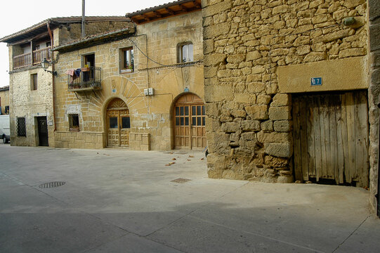 Vista de la localidad Leza en la Rioja Alavesa, Alava, Pa&iacute;s Vasco