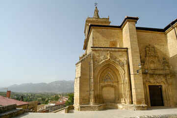 Fototapeta premium Vista de la localidad Navaridas en la Rioja Alavesa, Alava, País Vasco