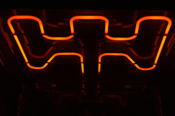 Extremely heated heating element for the kitchen oven.