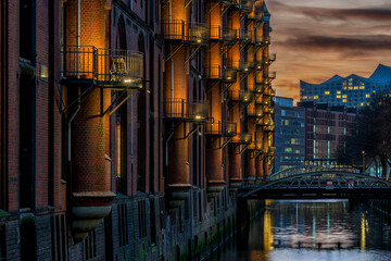 Detailed high dynamic photography of the old Speicherstadt in Hamburg, Germany with the new Elbphilharmonie (November 2021)