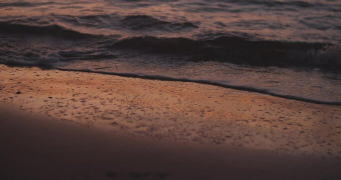 waves at sun sut 