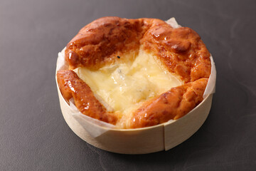 baked camembert in box