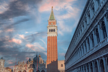 Fototapeta na wymiar St. Mark's Square in Venice.