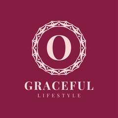letter O luxurious feminine circle badge vector logo design