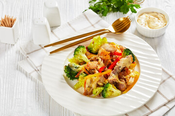 tasty Cheesy Chicken sweet pepper Broccoli bake