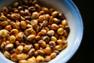 roasted peruvian corn grains