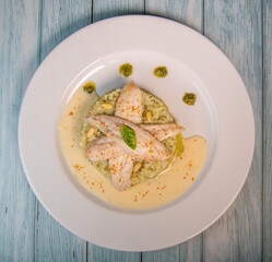 Baked sole fillet, risotto and pesto recipe