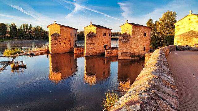Ace&ntilde;as de Olivares, water mills, Zamora city, Spain