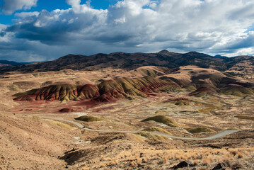 Over look of the Painted hill section from Caroll rim trail