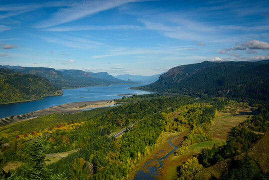 The Columbia river gorge by a sunny fall afternoon