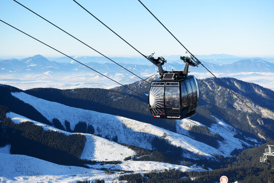 JASNA, SLOVAKIA - JANUARY 23:  The cabins of cableway on Chopok station in Jasna Low Tatras. It is the largest ski resort in Slovakia with 49 km of pistes on January 23, 2017 in Jasna, Slovakia