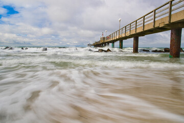 Fototapeta premium bridge over the sea