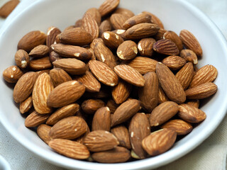 볶은 유기농 아몬드, 음식, 너트